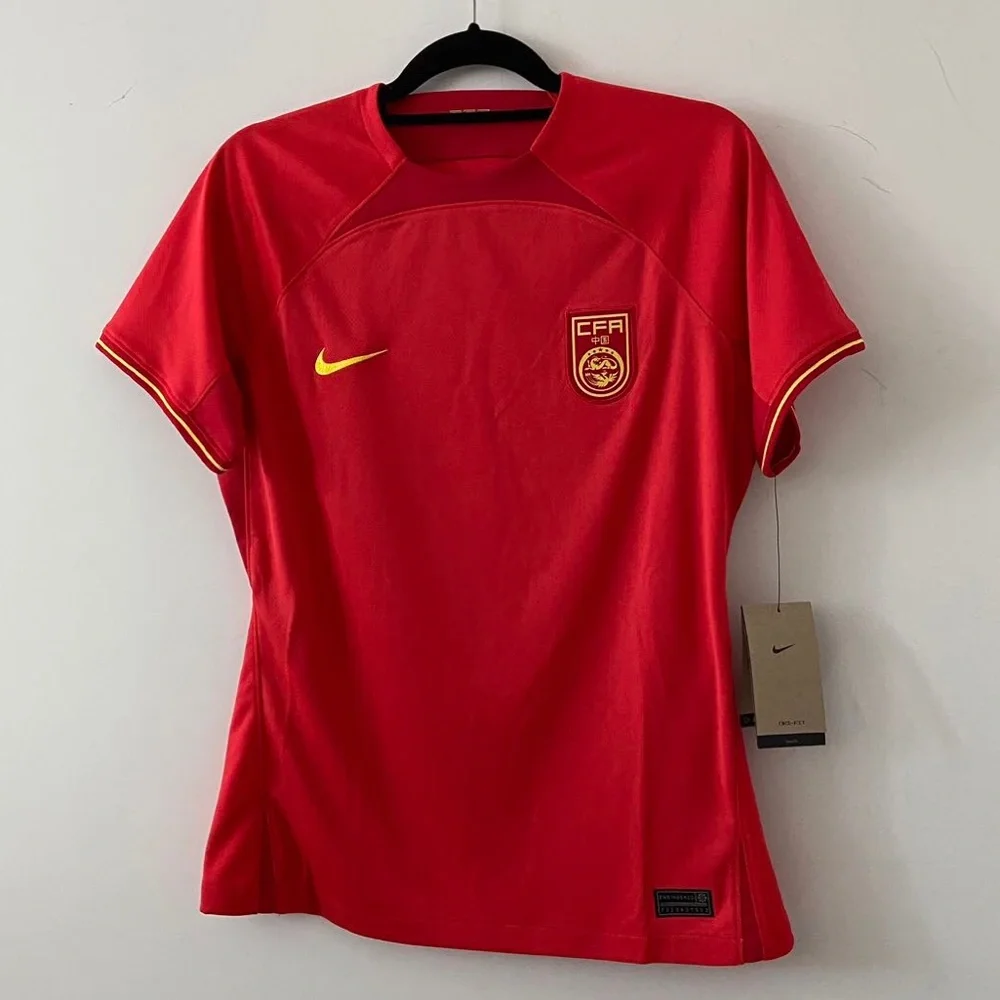 Women’s Nike 2022-23 China Home Jersey Size XL